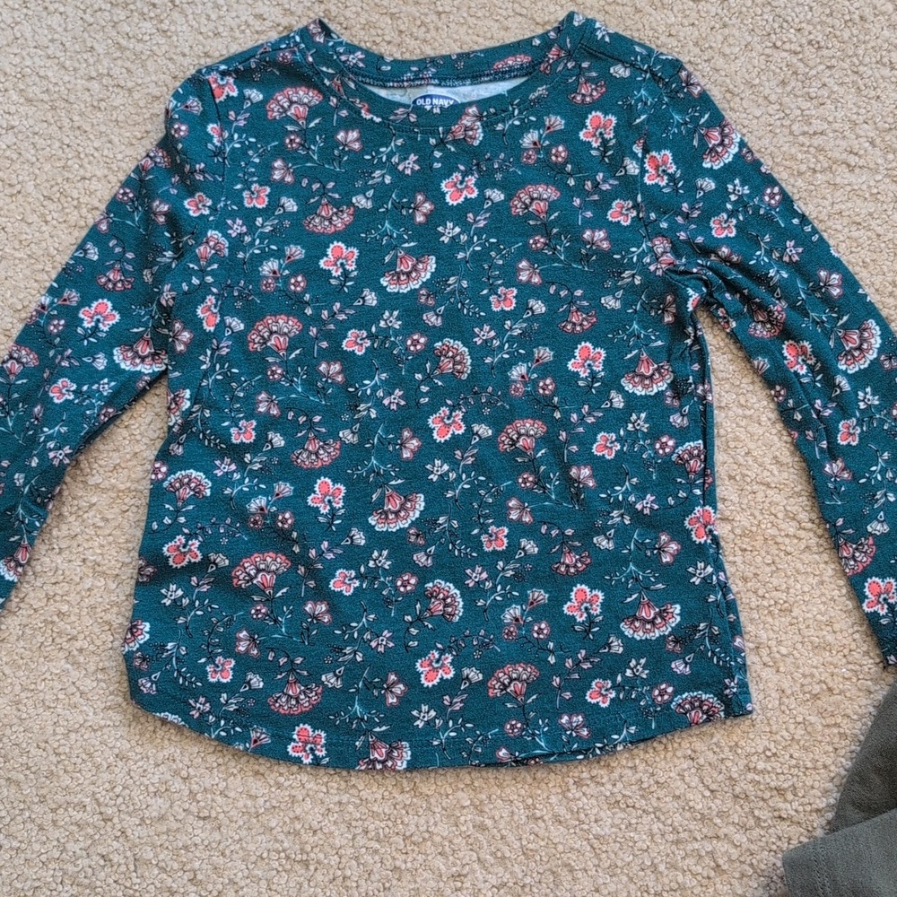 Bundle Of Three Long Sleeve Shirts Mixed Brands Size Girls 2T - Picture 4 of 5